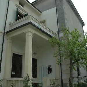 Le Maddalene Bed & Breakfast